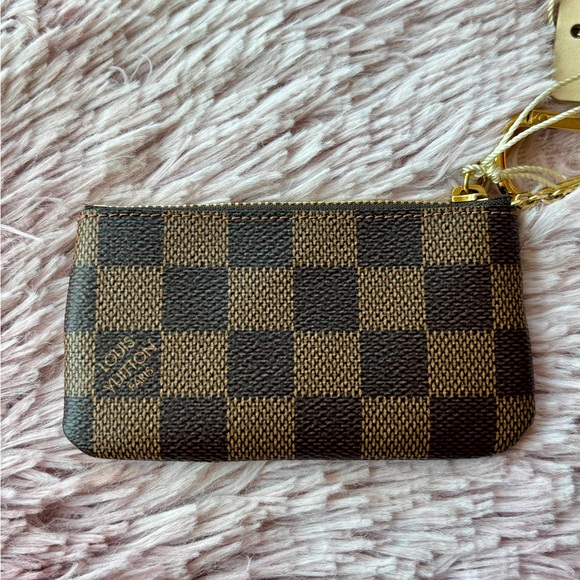 NWT Louis Vuitton Damier Ebene Key Pouch - Picture 5 of 8